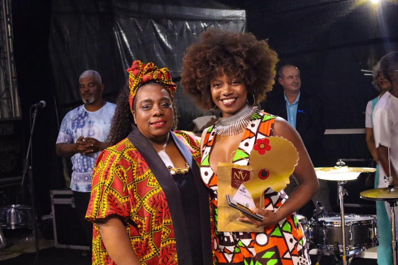 Noticia divinopolis-celebra-forca-e-protagonismo-da-mulher-negra-em-noite-de-emocao-e